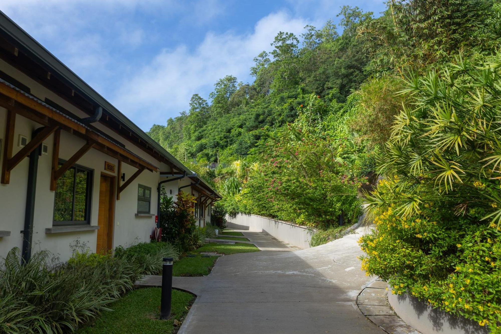 Paradise Chalets Yoga & Wellness Takamaka Kültér fotó